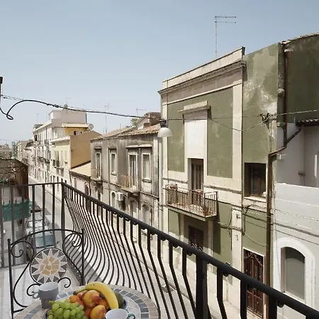 Гостевой дом Le Bain - Accanto Al Mare Vicinissima A Ortigia E Al Teatro