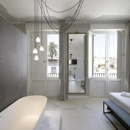 Le Bain - Accanto Al Mare Vicinissima A Ortigia E Al Teatro Гостевой дом 3*